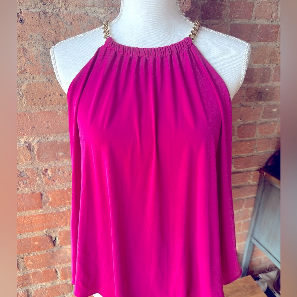 Pink MICHAEL by Michael Kors top with chain detail at shoulders. Sz small